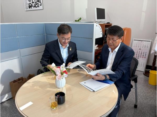 김중남 강릉시장, 국회·네이버 잇따른 광폭 행보...지역 현안 해결·미래 성장 기반 마련